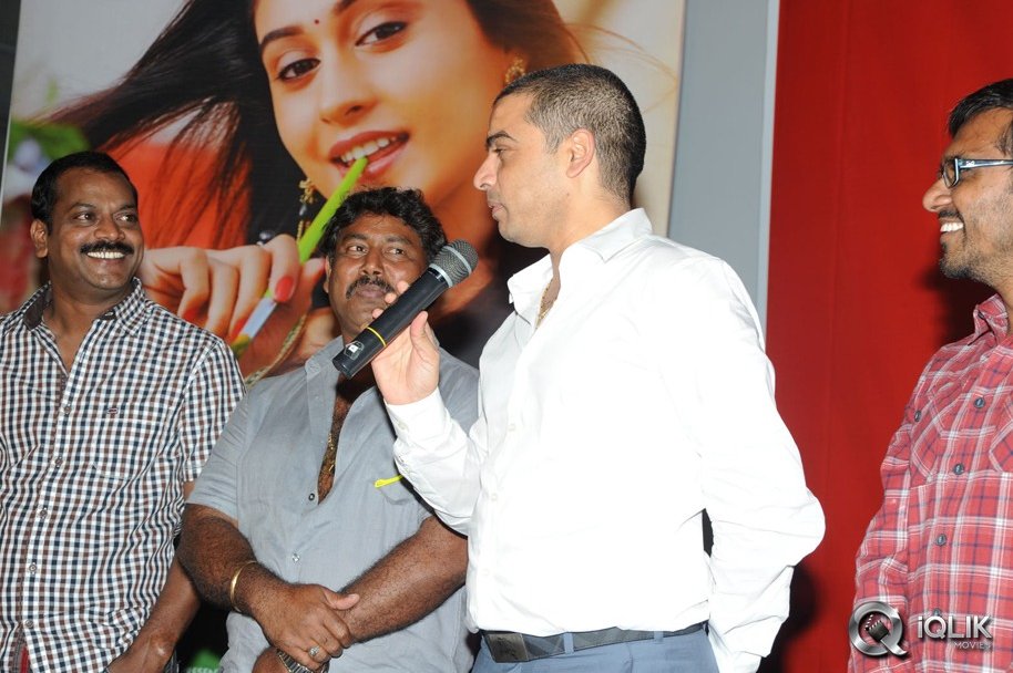 Pilla-Nuvvu-Leni-Jeevitham-Movie-Logo-Launch